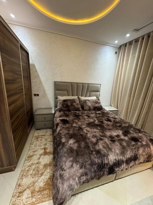 Family-Sized Cosy Apartment Larache Bagian luar foto