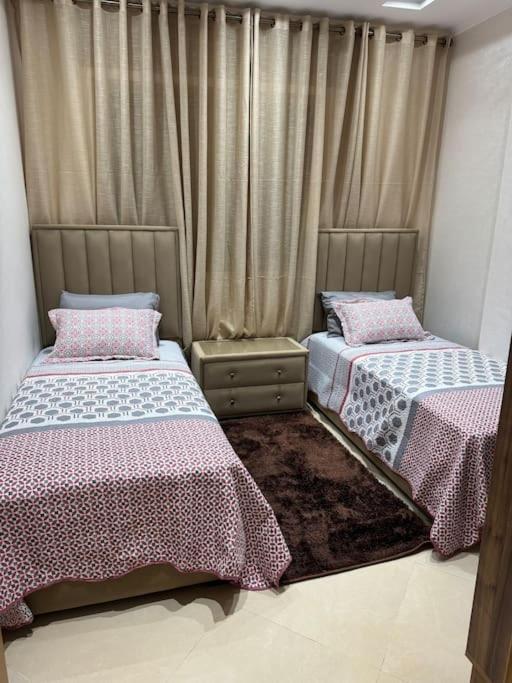 Family-Sized Cosy Apartment Larache Bagian luar foto